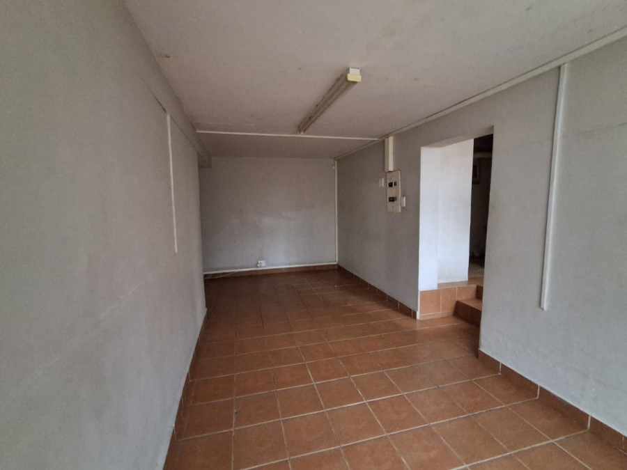 To Let commercial Property for Rent in Greenfields Eastern Cape